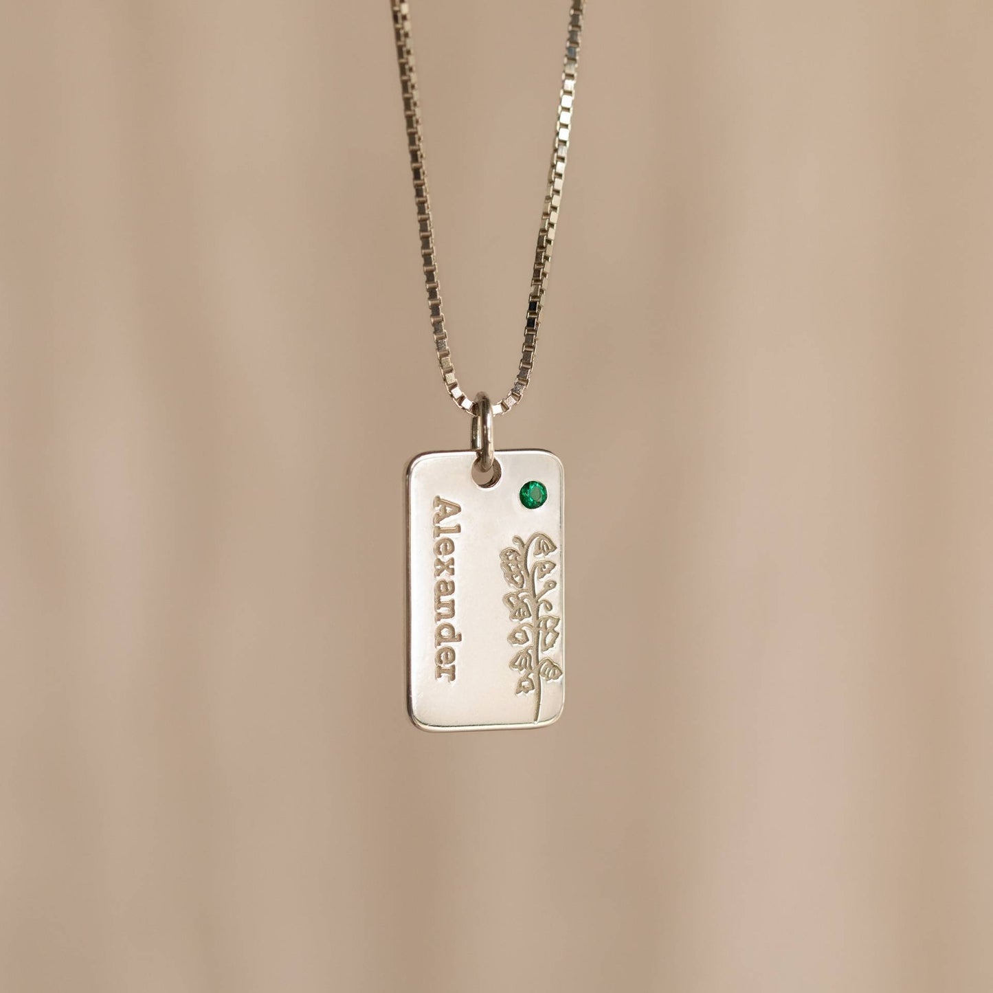 Customized Name Pendant Necklace with Birthstone Birthflower