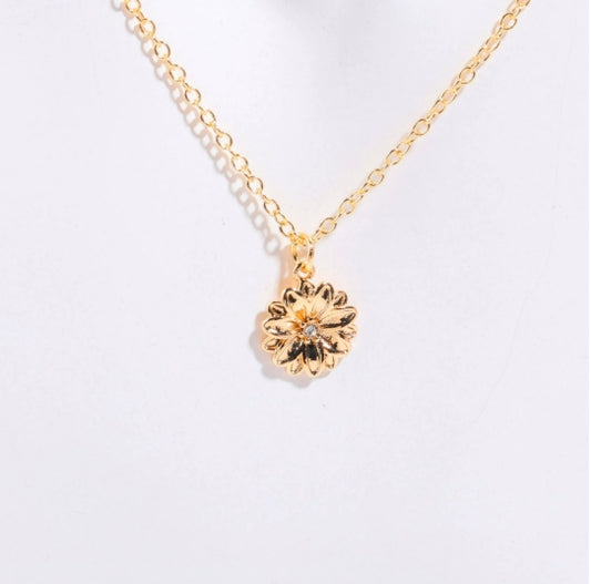 Three Edimensional Birth Flower Necklace