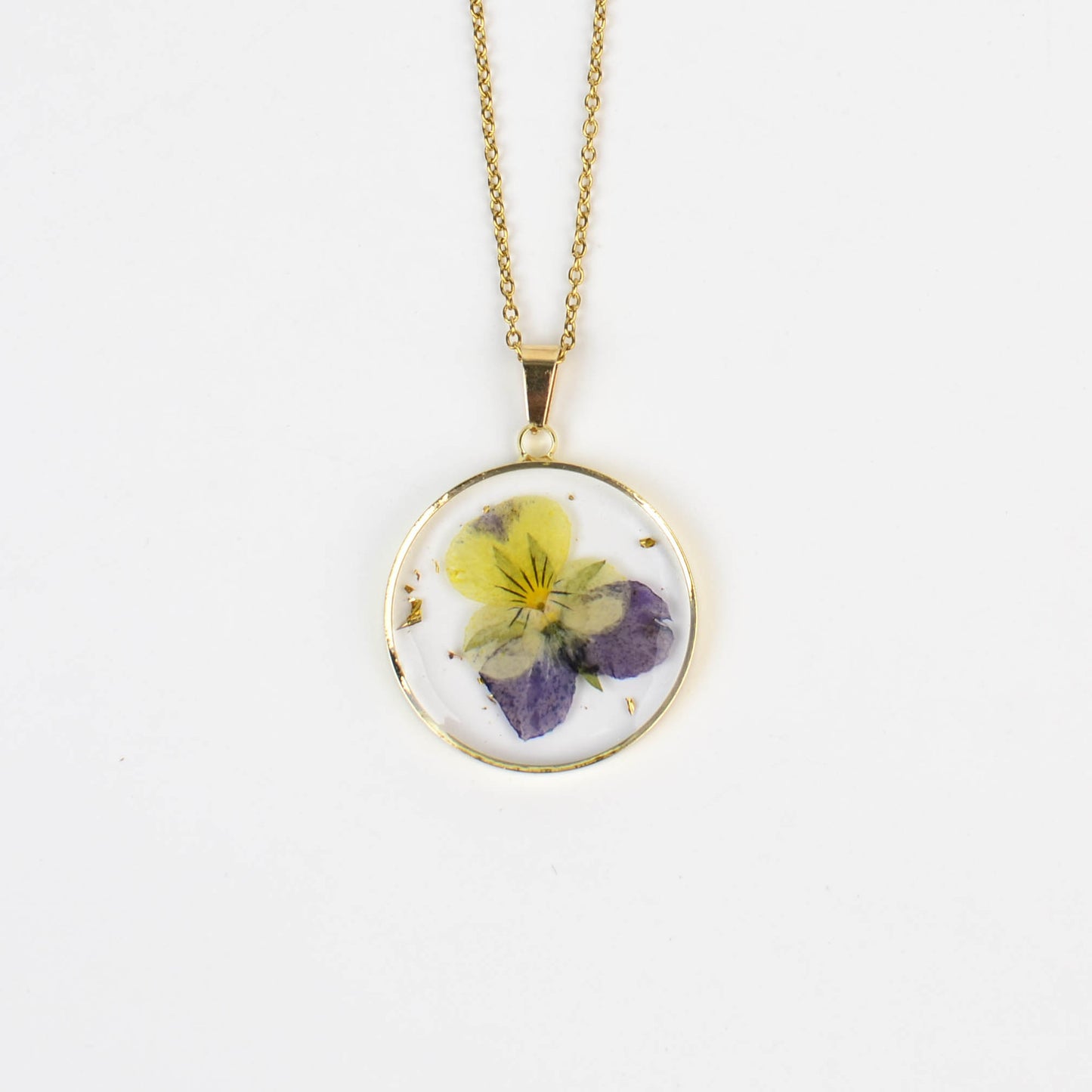 Personalized Birth Flower Necklace, Custom Engraved Circle Pendant with Real Pressed Flower in Resin, Delicate Floral Jewelry Gift for Women