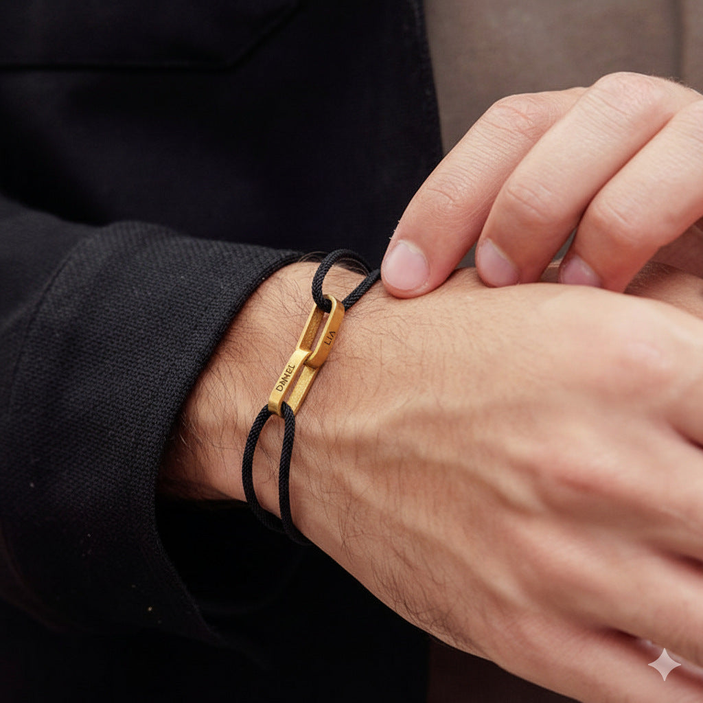 Personalized Interlocking Name Bracelet